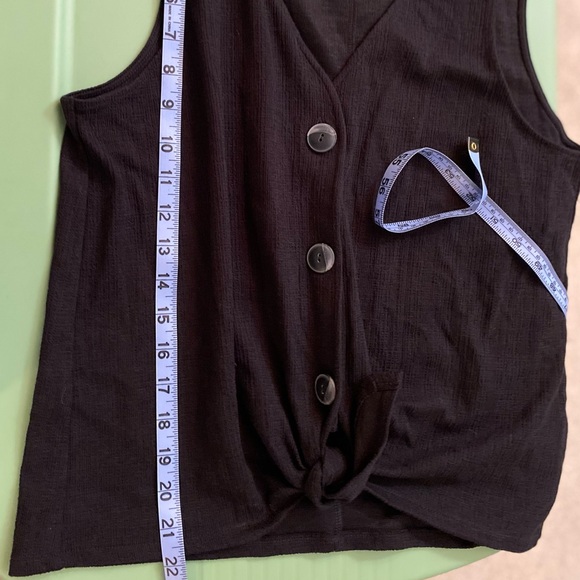 Black NWT woman’s top - Old Navy size M - Picture 7 of 7
